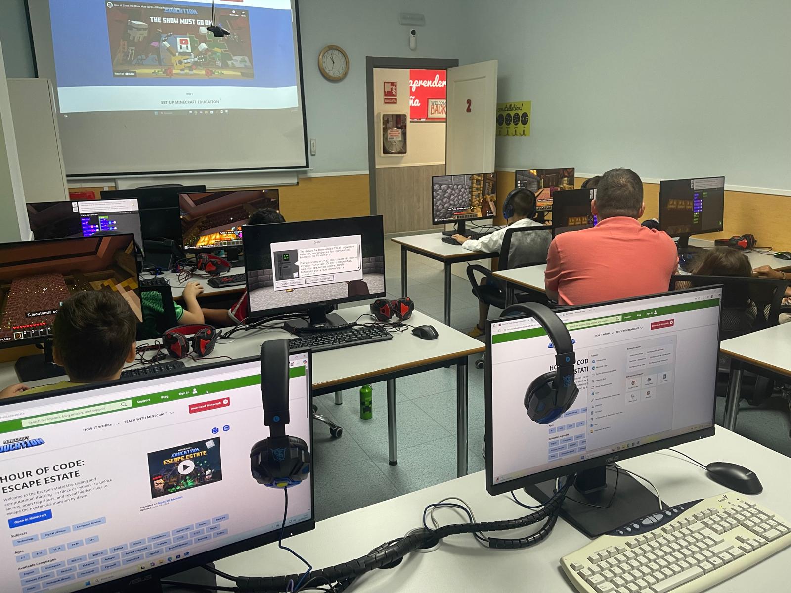 maraton de robotica en academia cervantes